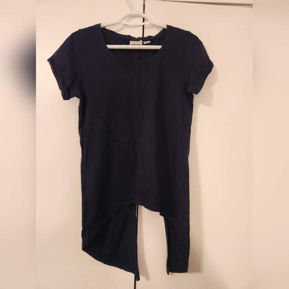 Top with long back